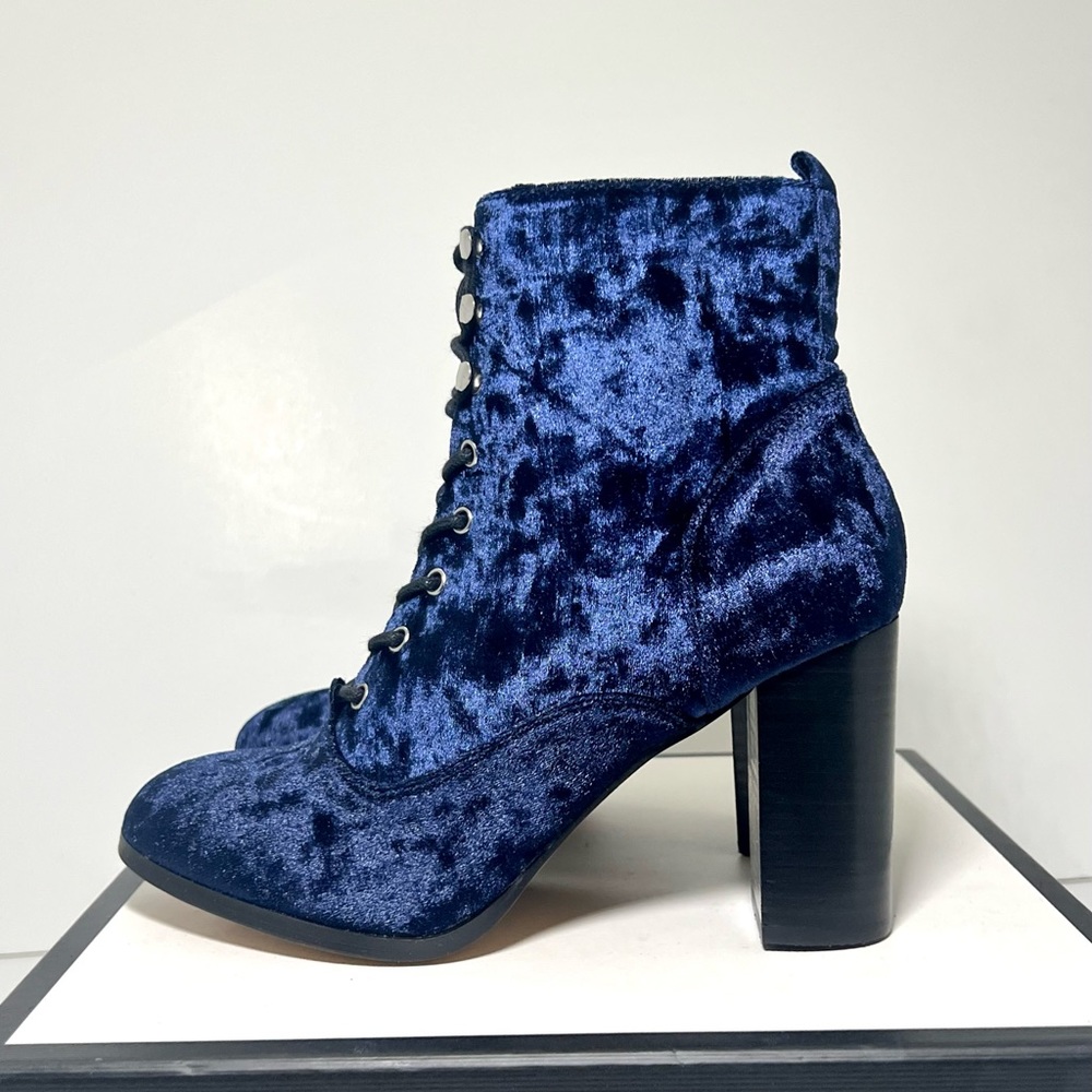 Blue Velvet Lace Up Report Boots 9